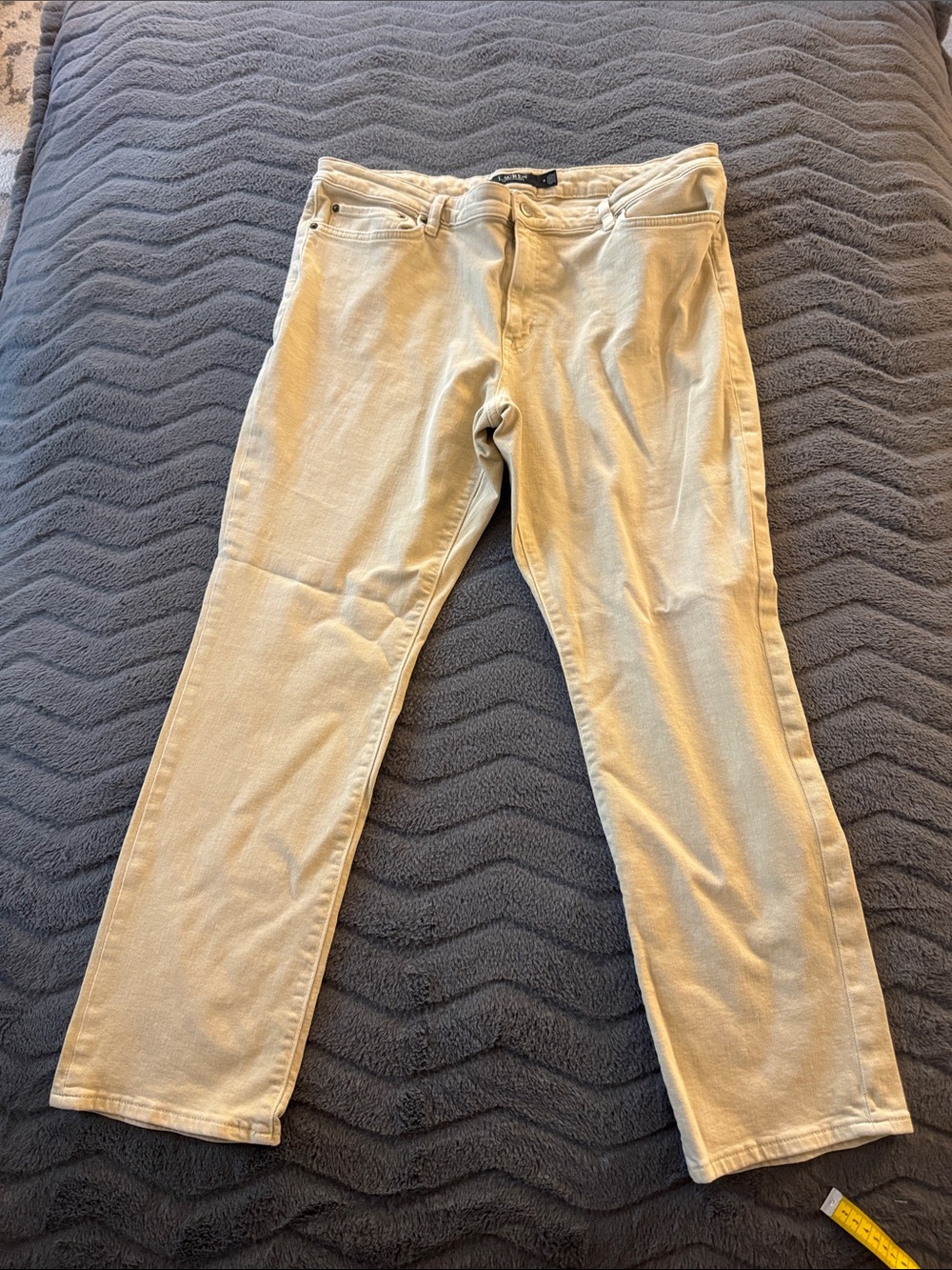 Lauren Ralph Lauren Women's Straight Leg Pants in Light Beige